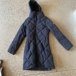 Burton long puffer coat size medium